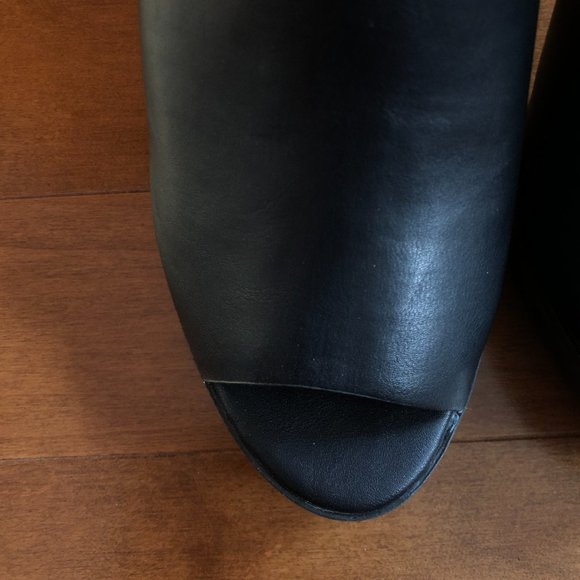 Nine West booties - Picture 7 of 9